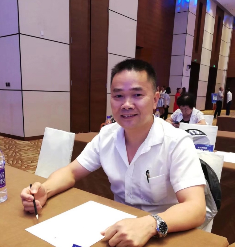 温馨港湾只差一个你的第一张照片--保定相亲服务中心
