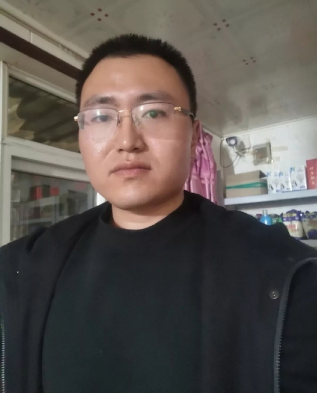 白杨的第二张照片--保定相亲服务中心