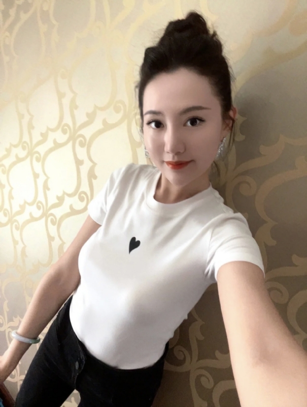 雨熙的第一张照片--保定相亲服务中心