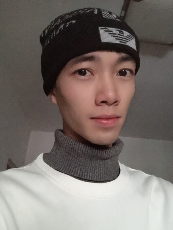 小良先生的第一张照片--保定相亲服务中心