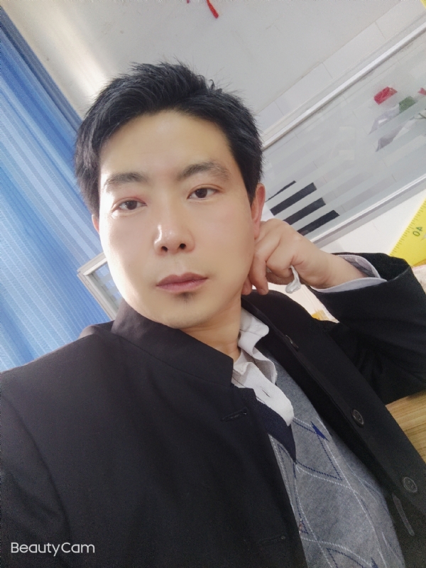 铜豌豆的第一张照片--保定相亲服务中心