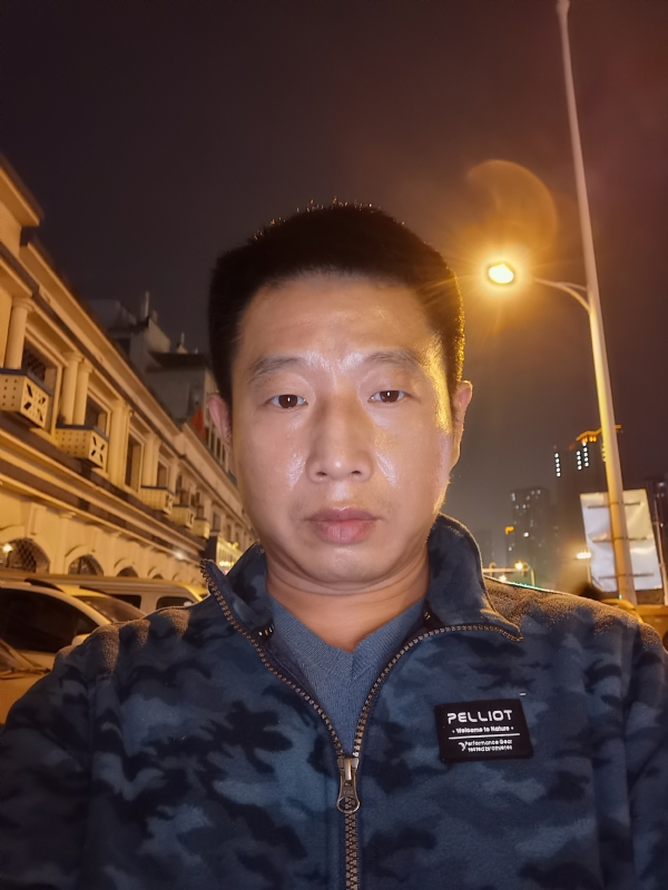 偷偷说的第一张照片--保定相亲服务中心