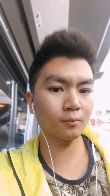 瑞泽的第一张照片--保定相亲服务中心