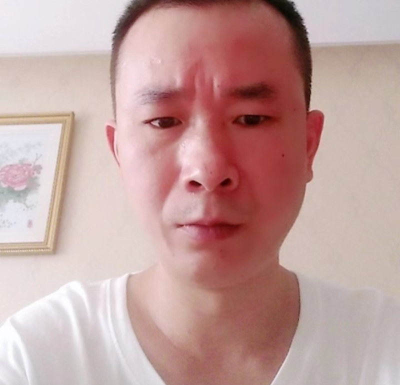 自由飞翔的第一张照片--保定相亲服务中心