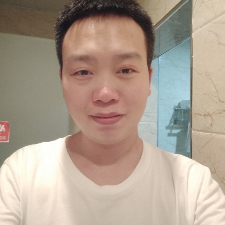 杯中酒的第一张照片--保定相亲服务中心