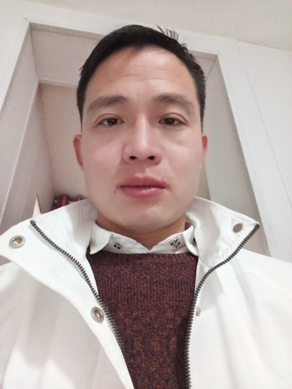 忧伤还是快乐的第一张照片--保定相亲服务中心