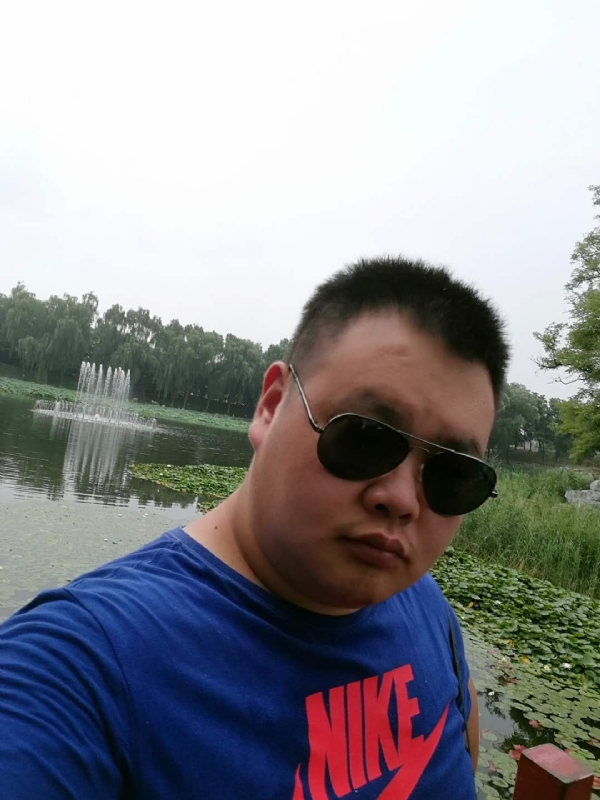 石头的第一张照片--保定相亲服务中心