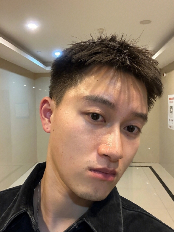 月光之下的第一张照片--保定相亲服务中心