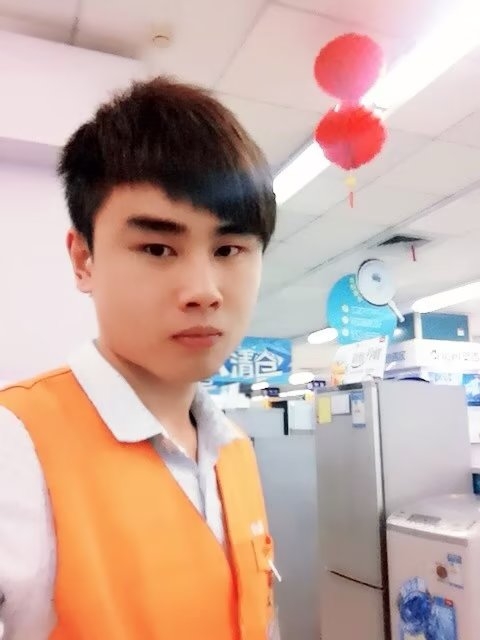 罗自强的第一张照片--保定相亲服务中心