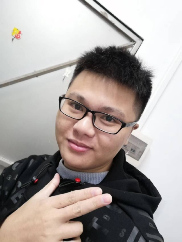 小小梦执的第一张照片--保定相亲服务中心