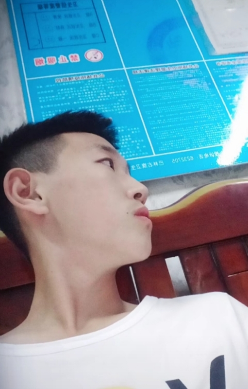 高一名的第一张照片--保定相亲服务中心