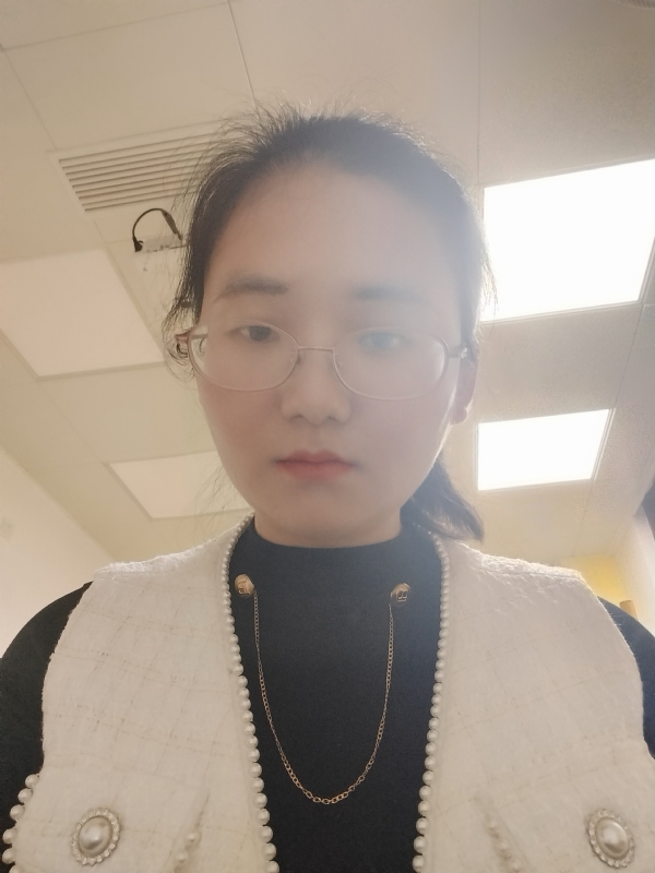 闲敲棋子的第一张照片--保定相亲服务中心