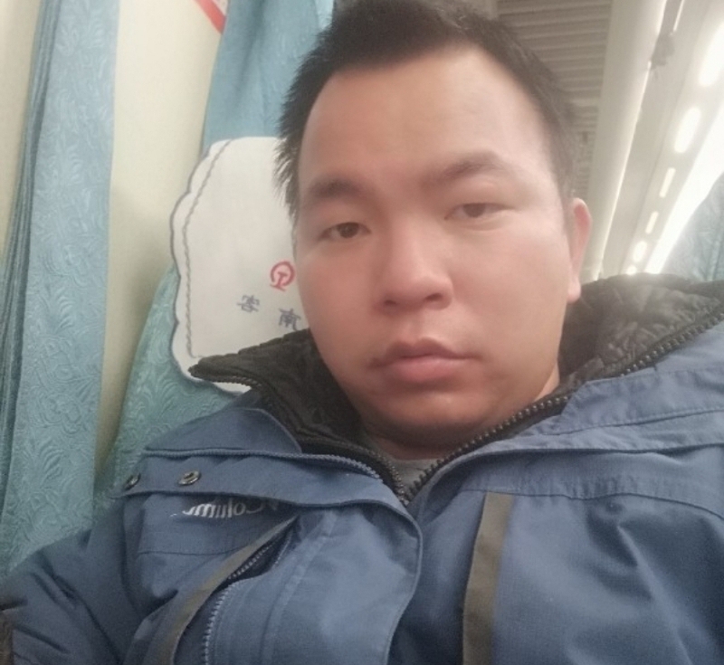 淡定的第一张照片--保定相亲服务中心