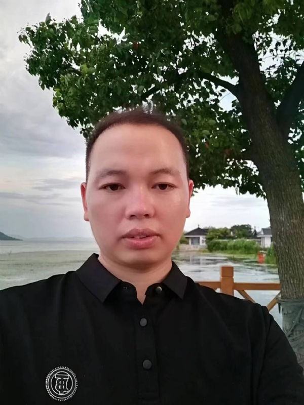 一起说晚安的第一张照片--保定相亲服务中心