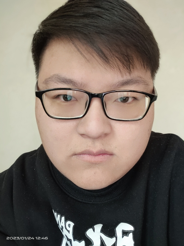 龙先生的第一张照片--保定相亲服务中心