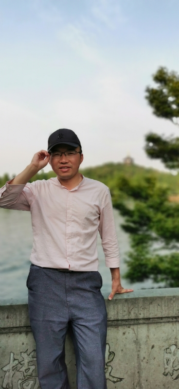 大叔有点忙的第三张照片--保定相亲服务中心