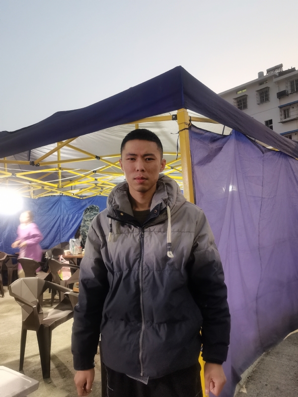 谁谁谁的第一张照片--保定相亲服务中心