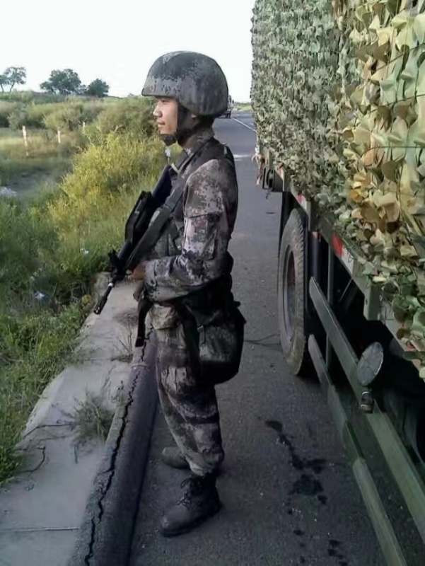 搬砖中的第一张照片--保定相亲服务中心