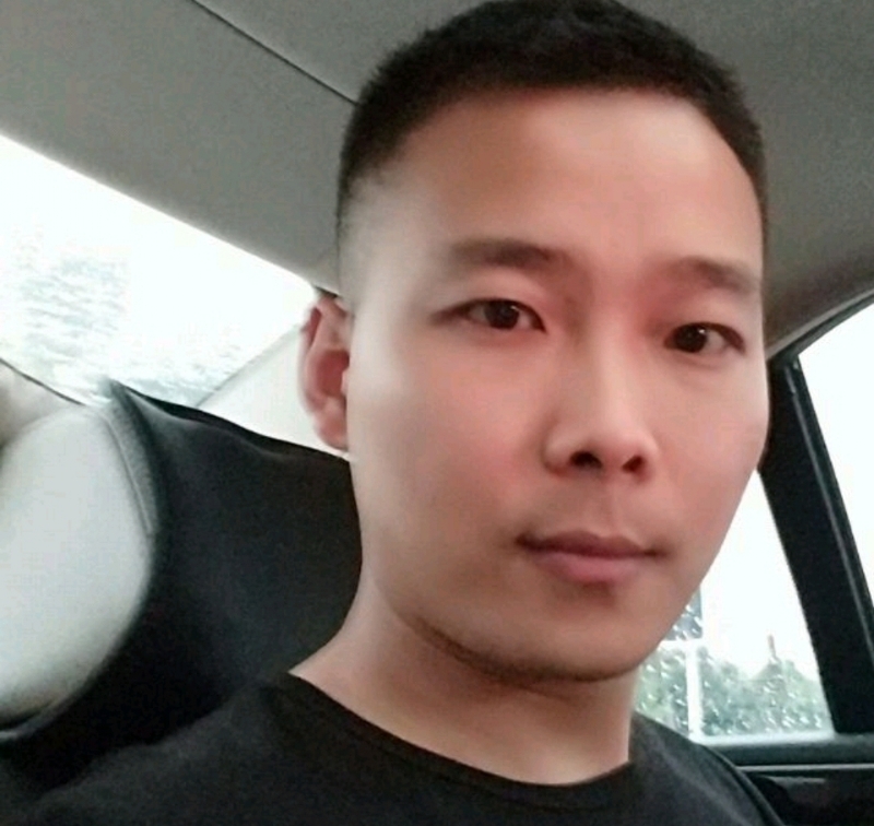 李先生的第二张照片--保定相亲服务中心
