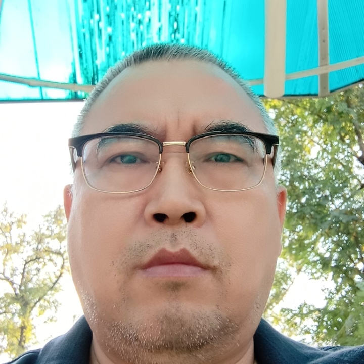 绿萝的第一张照片--保定相亲服务中心