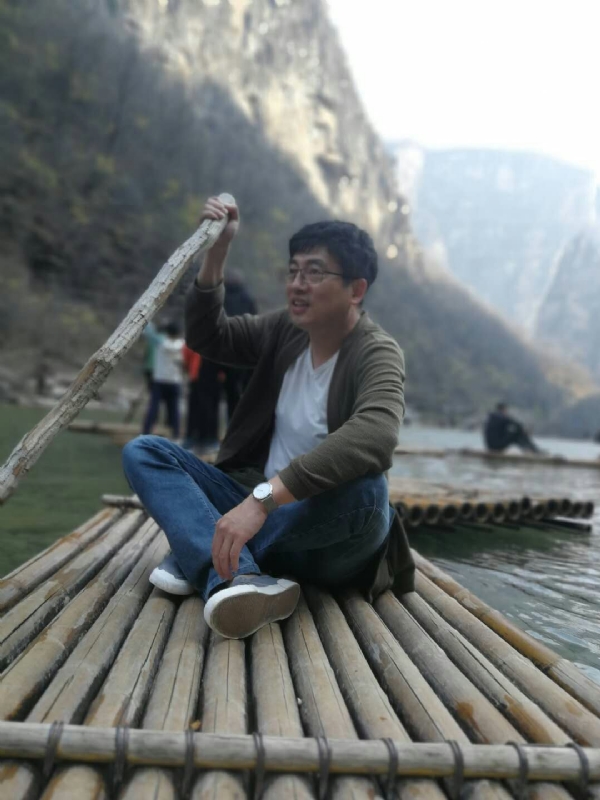 风被吹走了的第二张照片--保定相亲服务中心