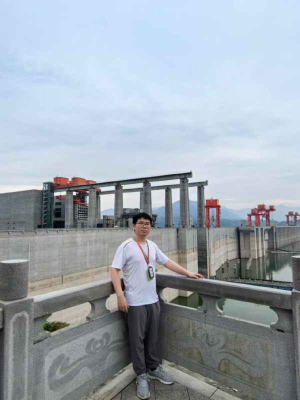 xhfsx的第一张照片--保定相亲服务中心