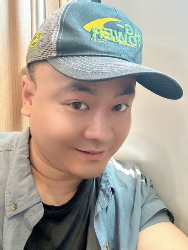 冰的第二张照片--保定相亲服务中心