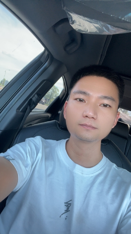 小江的第三张照片--保定相亲服务中心