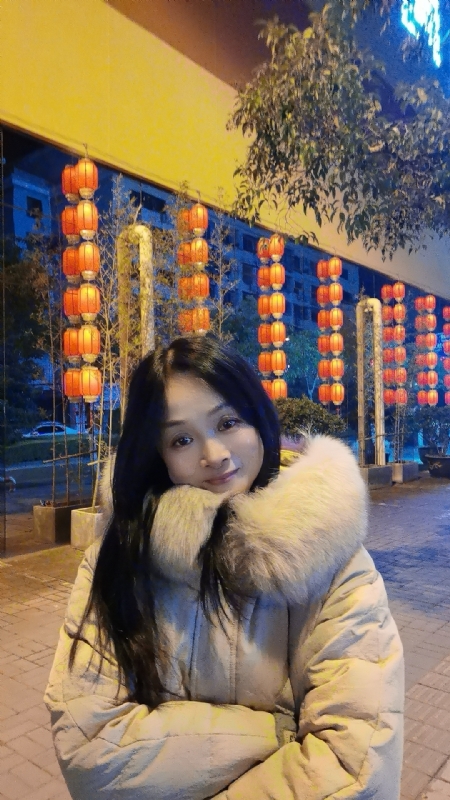伊伊的第二张照片--保定相亲服务中心