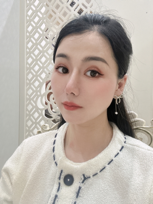 金莉的第一张照片--保定相亲服务中心