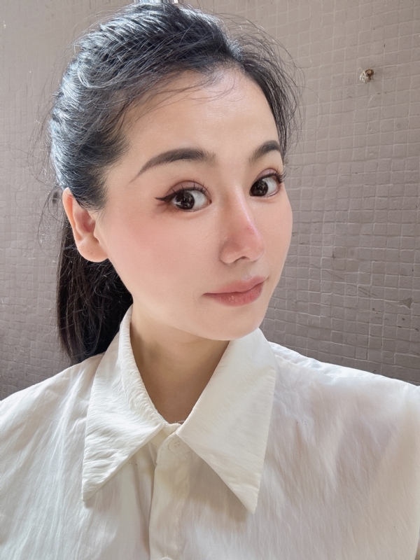 金莉的第二张照片--保定相亲服务中心