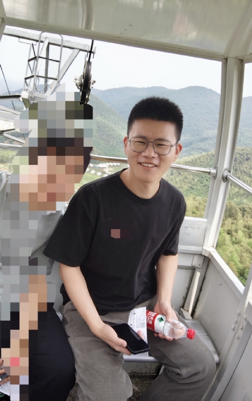 奔奔笨笨的第一张照片--保定相亲服务中心