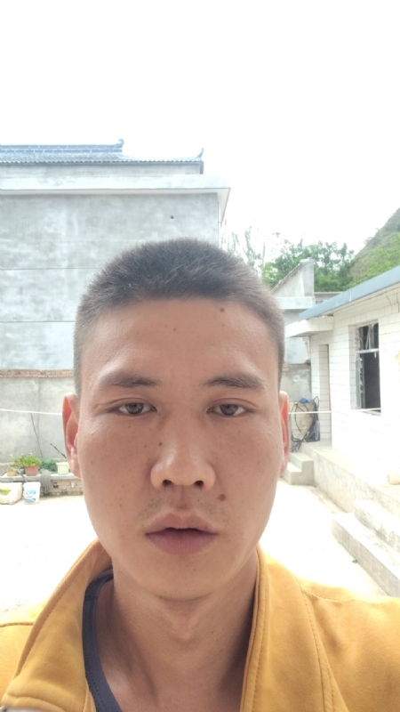 简单点的第一张照片--保定相亲服务中心