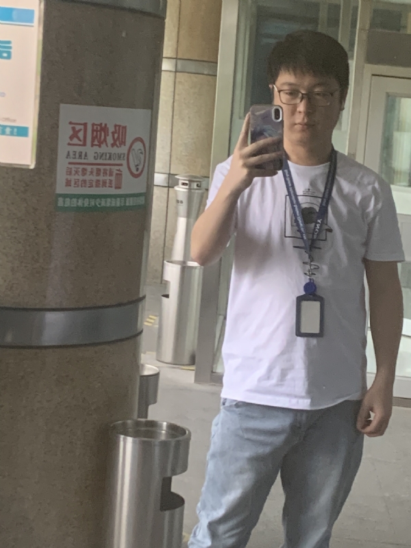 潜伏的第一张照片--保定相亲服务中心
