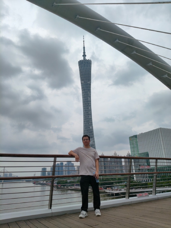 幻胧的第一张照片--保定相亲服务中心