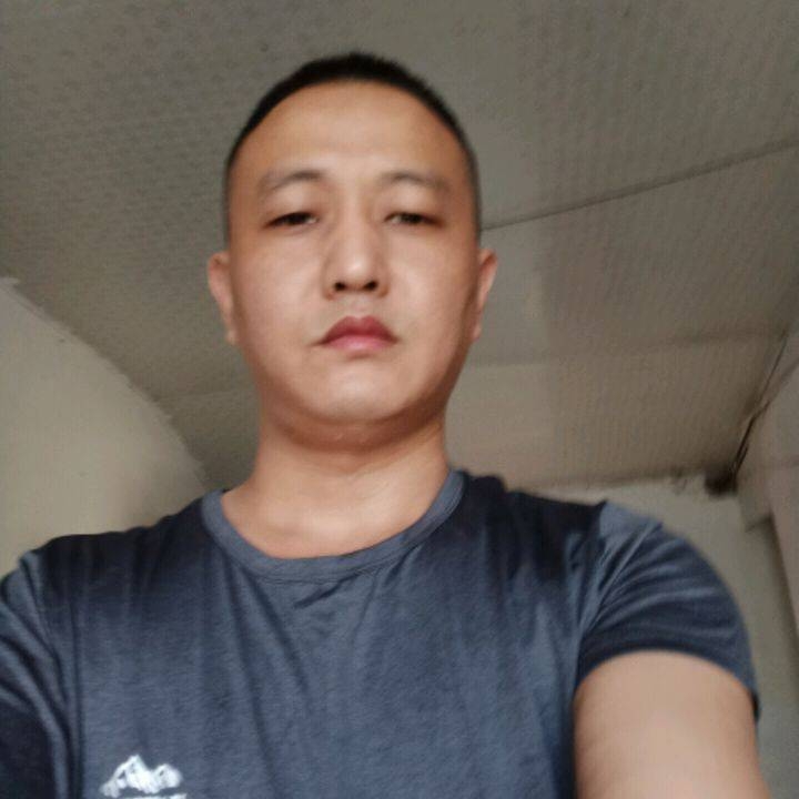 大庆小丁的第一张照片--保定相亲服务中心